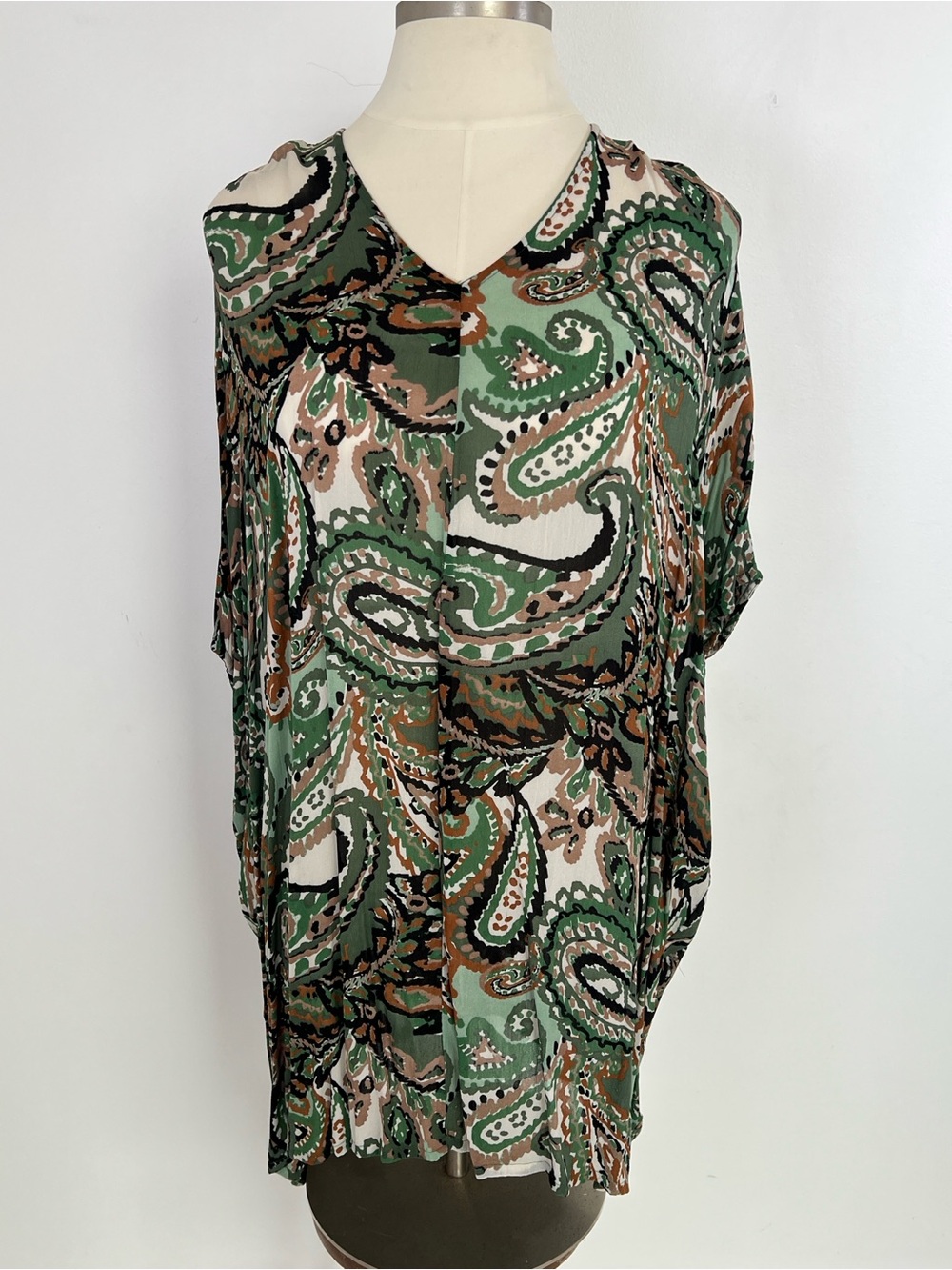 EUC! MASAI Green Print Top Size XL